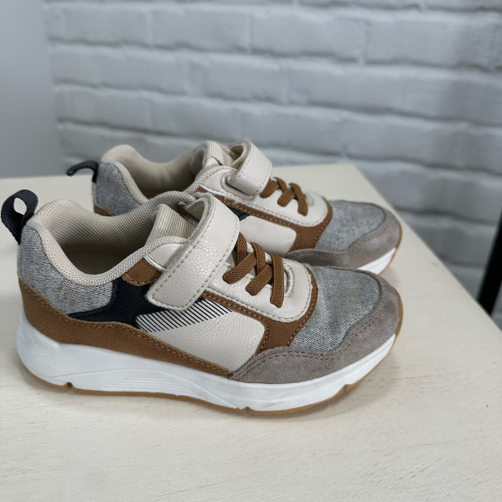 Kids Okaidi sneakers. Cream tan and gray. Size 11.5